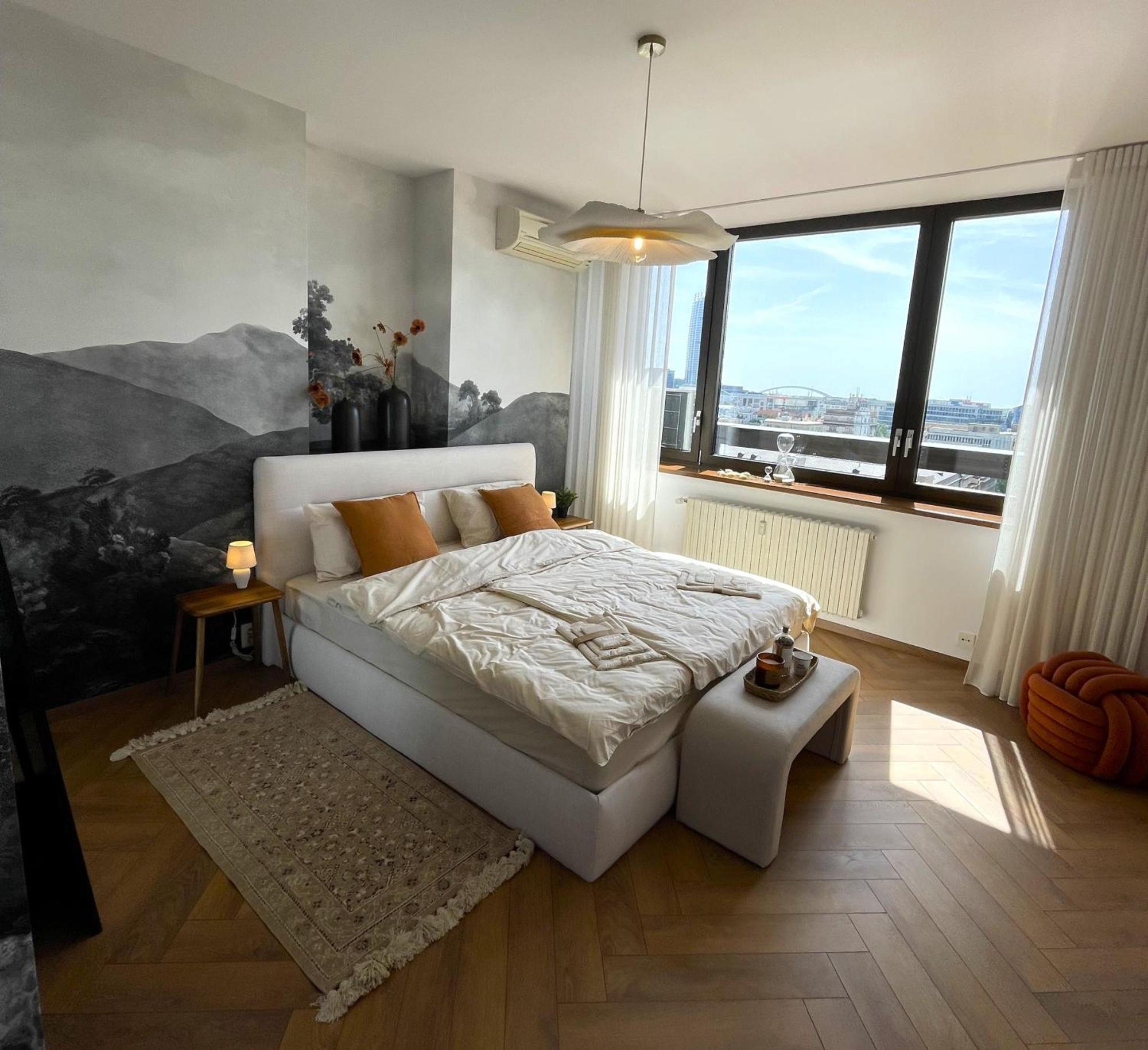 Panorama View Design Apt In Old Town - Free Parking ブラチスラヴァ エクステリア 写真