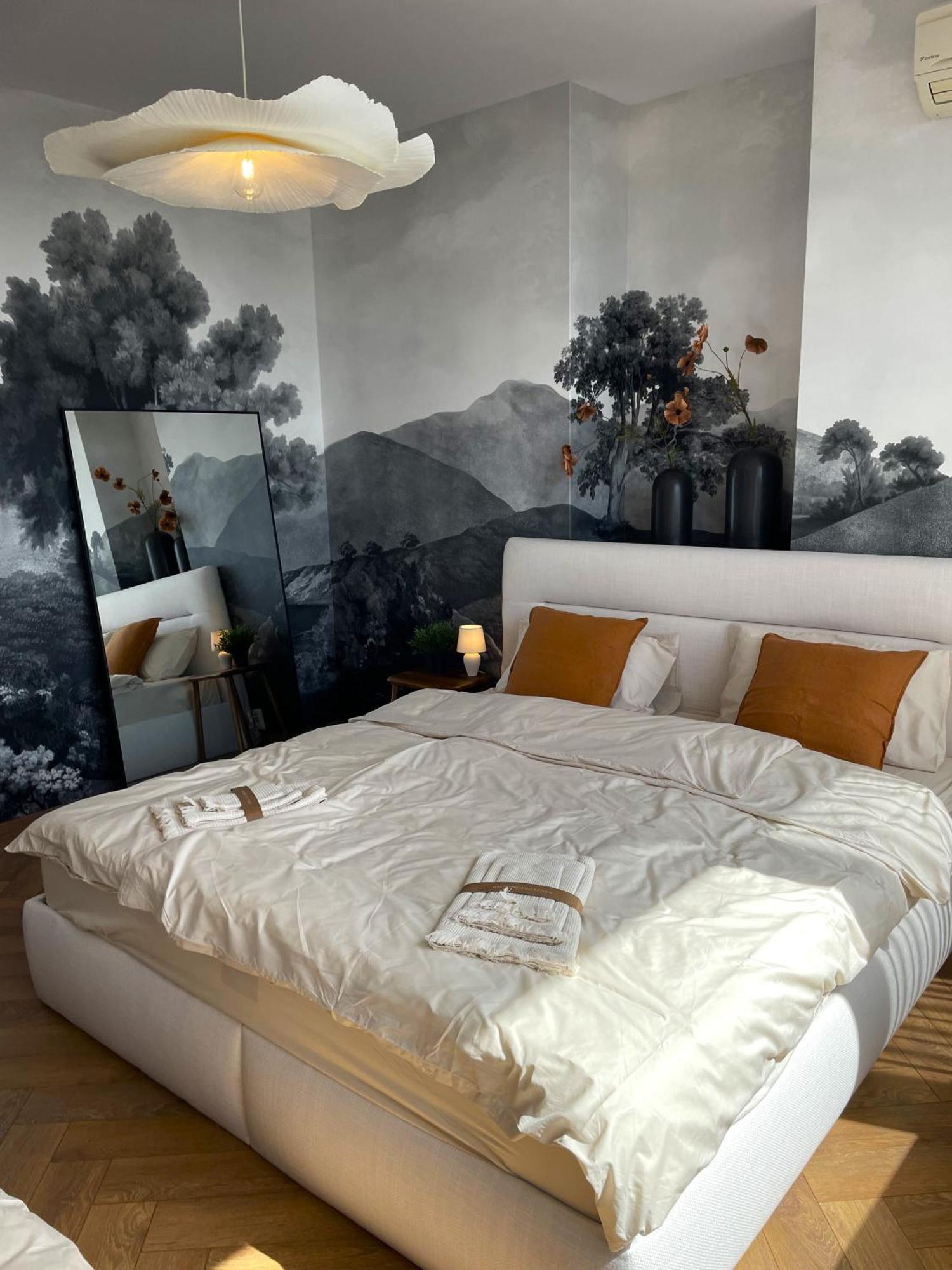 Panorama View Design Apt In Old Town - Free Parking ブラチスラヴァ エクステリア 写真